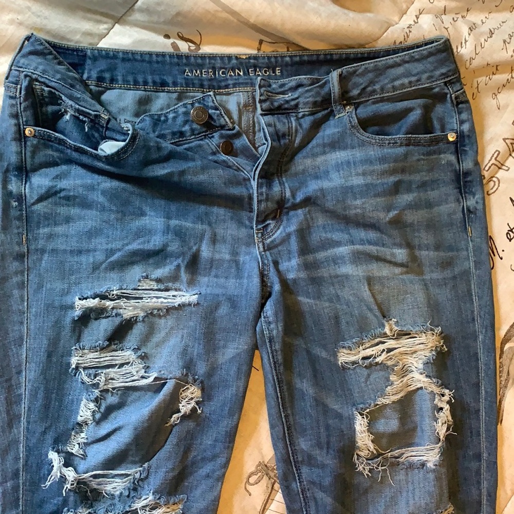 American Eagle Button Fly TomGirl Stretch Jeans